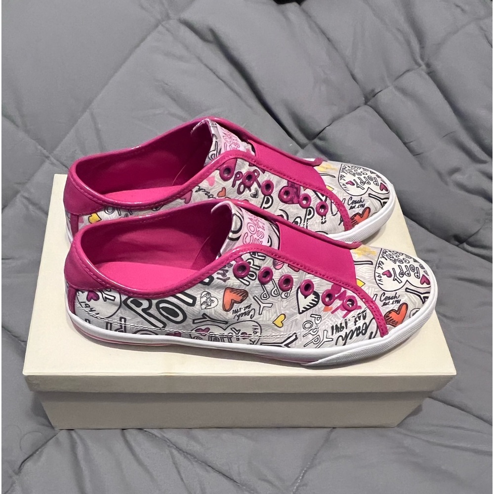 Coach Bev Poppy Grafitti, Size 8
